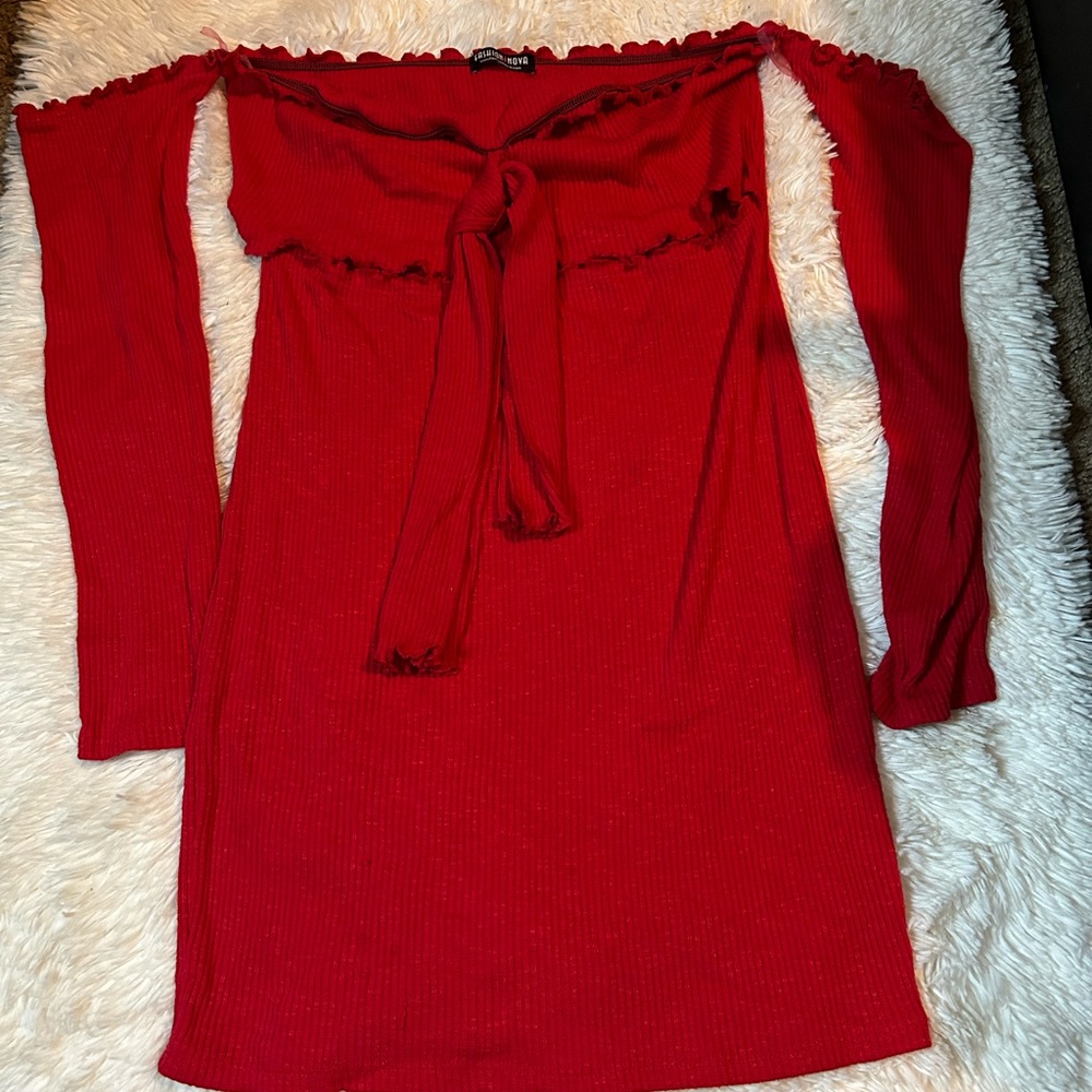 Pretty red dress